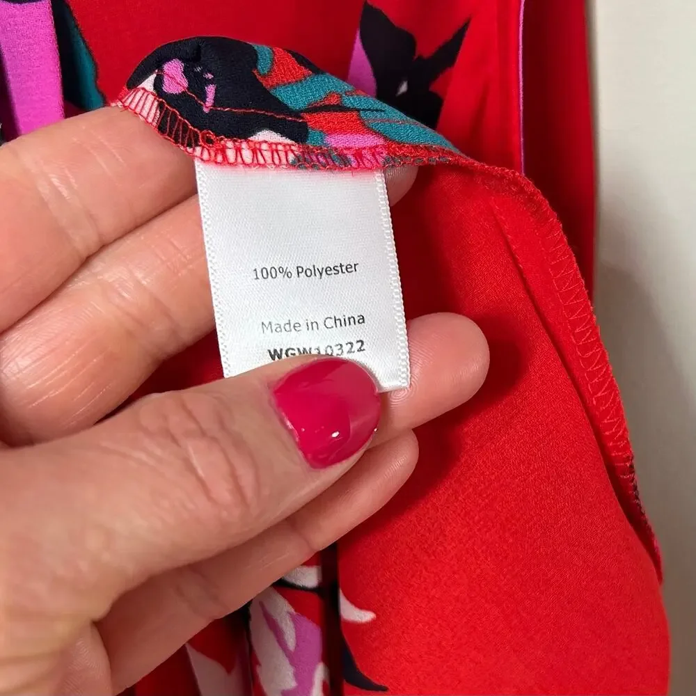 NWT 41 Hawthorn Breyson Pleated Sleeveless Red Floral Shirt Size M Stitch Fix - Picture 6 of 9